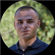 Profesor particular de primaria, ESO y bachillerato (especializado en ciencias sociales y matemáticas).